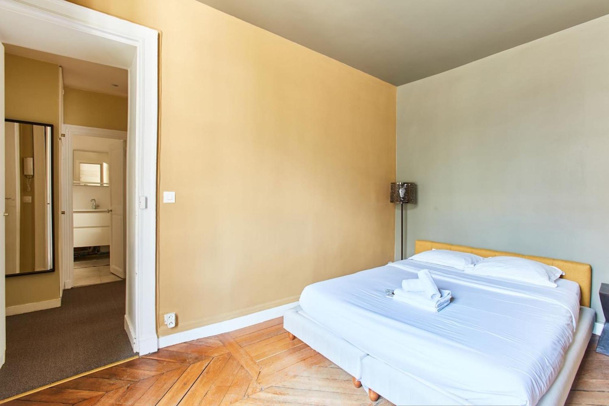 Palais Garnier & Place Vendome - 2br - Cityapartmentstay Parijs
