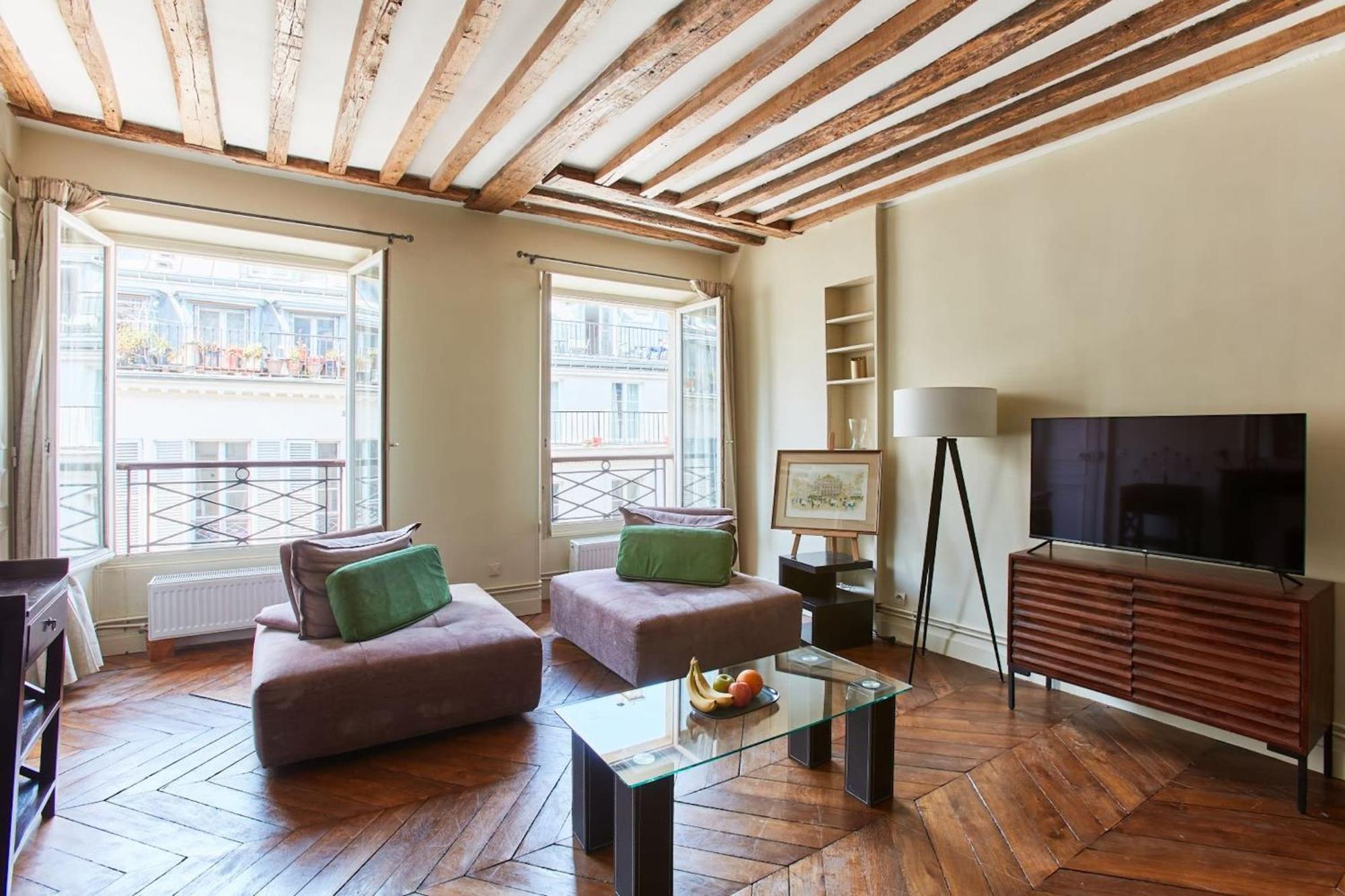 Palais Garnier & Place Vendome - 2br - Cityapartmentstay * Parijs